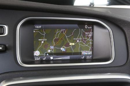 Volvo V40 D4 Summum, Bildschirm