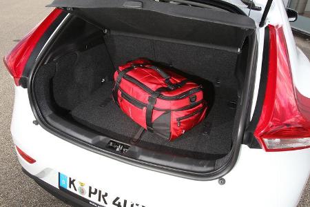 Volvo V40 D4 Summum, Kofferraum