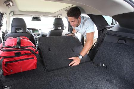 Volvo V40 D4 Summum, Ladefläche