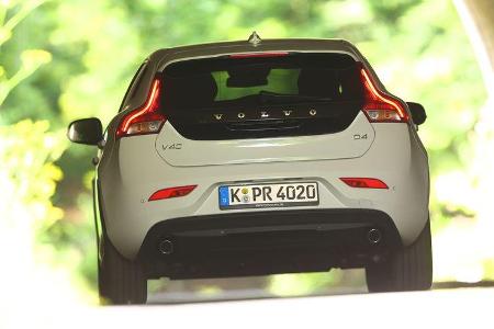 Volvo V40 D4 Summum, Heckansicht