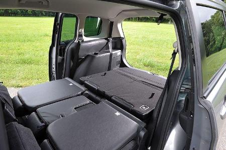 Mazda 5 2.0 DISI Innenraum