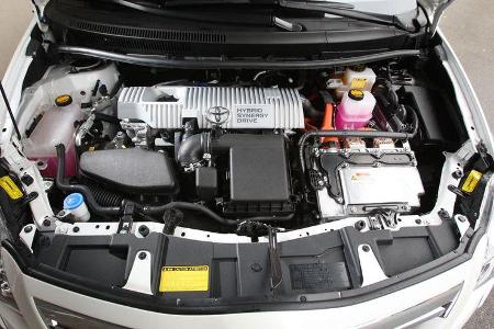 Toyota Auris Hybrid, Motor