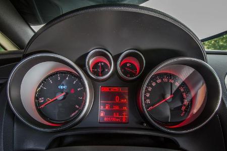 Opel Astra OPC, Rundelemente