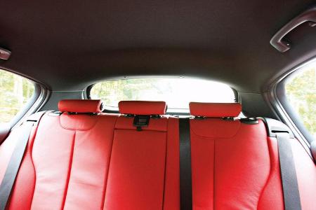BMW 120d Sport Line, Rücksitzbank