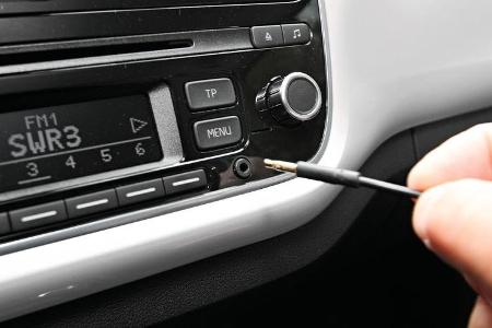 VW Up 1.0 White, USB-Zugang