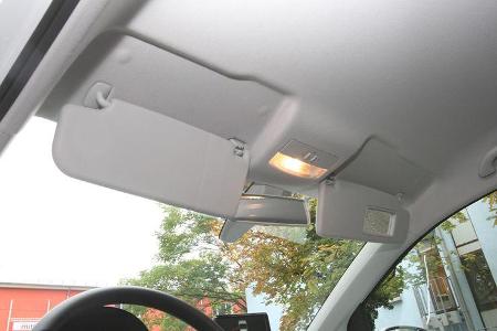 VW Up 1.0 White, Sonnenblende