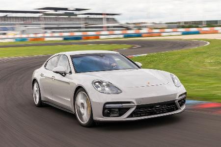 Porsche Panamera Turbo