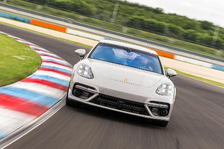 Porsche Panamera Turbo