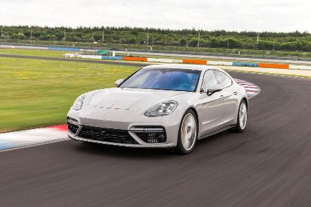 Porsche Panamera Turbo