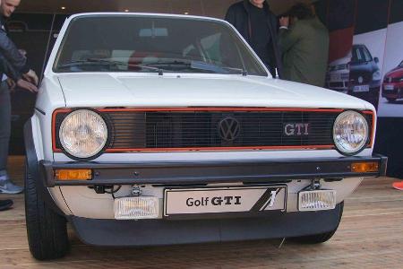 20_GTI_Treffen_Woerthersee_VW_Stand.jpg