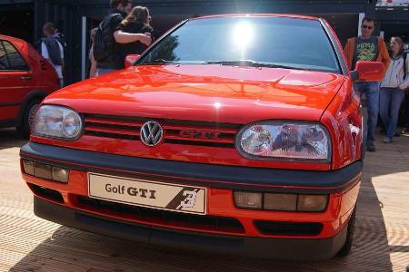 20_GTI_Treffen_Woerthersee_VW_Stand.jpg
