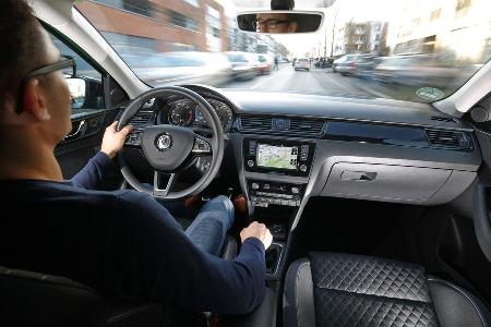 Skoda Rapid Spaceback 1.2 TSI, Cockpit