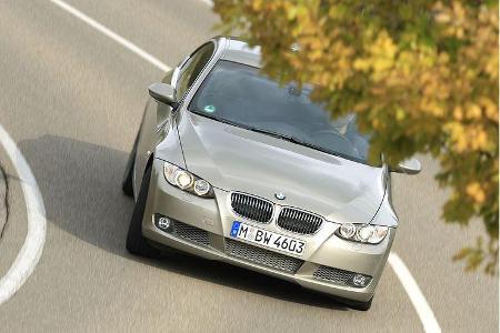 Das Getriebe kennt dabei den Drive- und Sportmodus. Letzterer empfiehlt sich dabei weniger für den Stadt- und Berufsverkehr.