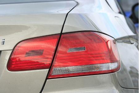 Neue Rückleuchten dank Facelift.