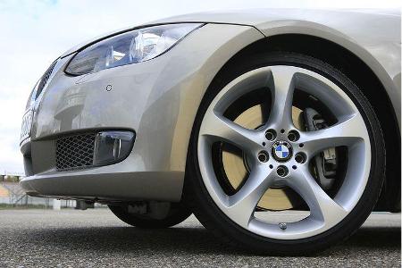 Die standfeste Bremsanlage zeigt keinerlei Schwächen.