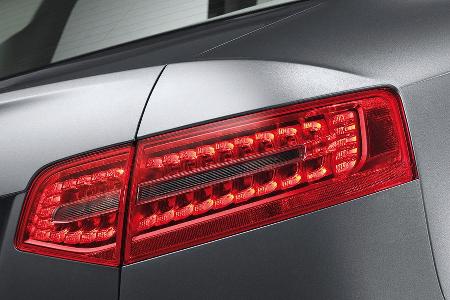 Kleine Unterschiede zwischen Limousine und Kombi gibt es beim Design der Rückleuchten.