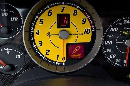 Sein Furioso hat er jenseits 8.500/min nach Zug an der Karbon-Schaltsense.