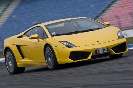 Schlüpfen Sie mal in Gedanken in die drehen imaginär am Zündschlüssel und schließen die Augen.