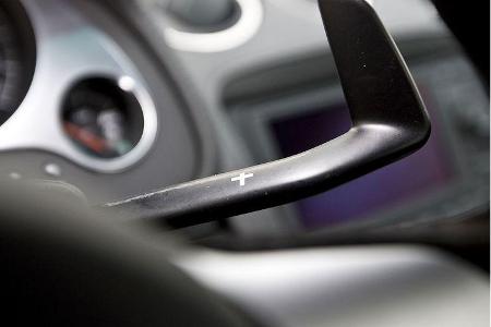 Sequenzielles Getriebe mit Automatikmodus.