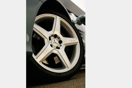 BMW 650i Cabrio - Jaguar XK 4.2 V8 Cabrio - Mercedes SL 500 09