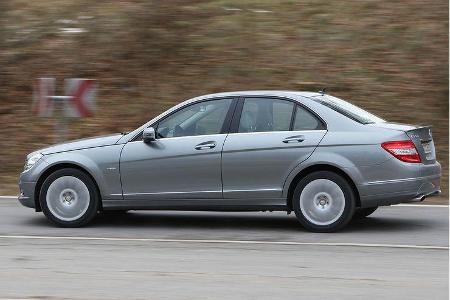 Beschleuningungswerte: 6,0 Sekunden bis 100 km/h, 23,2 bis 200