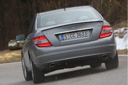 Mit einer Rundenzeit von 1.20,4 Minuten geht der Stuttgarter die Sache in Hockenheim eher gemütlich an.