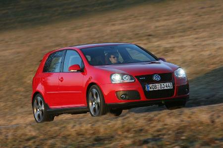 Audi A3 2.0 TFSI - Seat Leon 2.0 - Skoda Octavia RS - VW Golf GTI 13