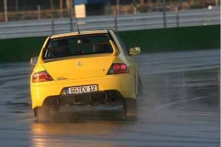 Mitsubishi Lancer Evo IX - Subaru Impreza WRX STi 17