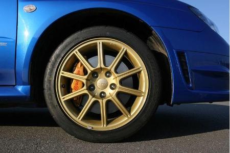 Mitsubishi Lancer Evo IX - Subaru Impreza WRX STi 05