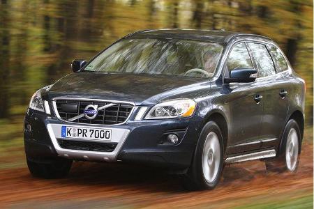 Der durchzugsstarke Diesel passt sehr gut zum SUV und hat keine Mühe, dem annähernd zwei Tonnen schweren Testwagen anspreche...