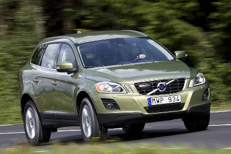 Der Einstiegspreis des Fünfsitzers liegt bei 33.900 Euro für den XC60 2.4 in der Basisausstattung.