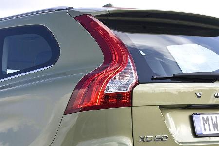 Zunächst stehen ausschließlich bereits bekannte Fünf und Sechszylinder-Reihenmotoren zur Wahl.