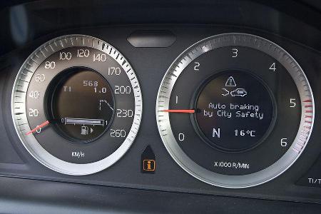 Die Instrumente kommen aus der 70er-Baureihe.