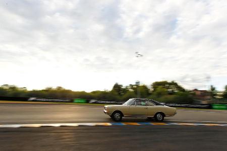 Opel Commodore A Coup, Le Mans, Reise, Impression
