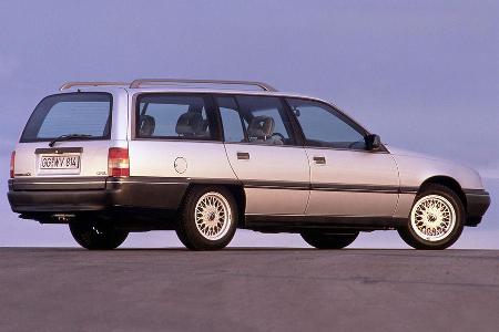 Opel Omega Caravan,