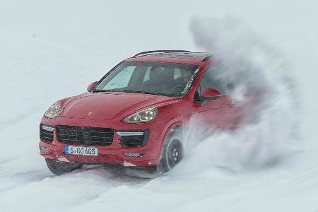 Porsche Cayenne GTS 2015