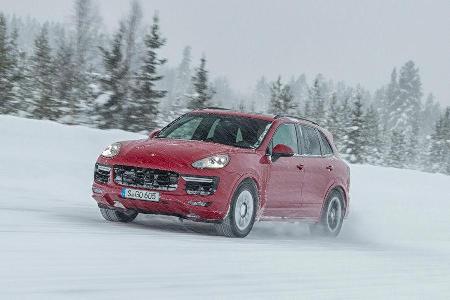 Porsche Cayenne GTS 2015