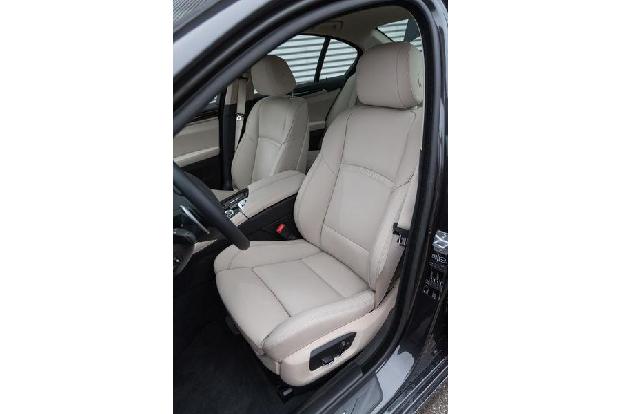 BMW 520d, Fahrersitz