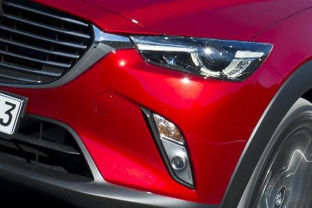 Mazda CX-3 2015, Scheinwerfer, Khlergrill