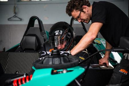 KTM X-Bow RR, Cockpit