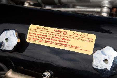 Mercedes 300 SL, Max Hoffman, Plakette