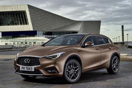 Infiniti Q30