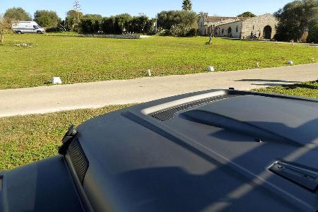 Jeep Wrangler Unlimited Rubicon Stealth Showcar