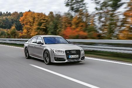 Audi S8 Plus - Limousine - Fahrbericht - V8