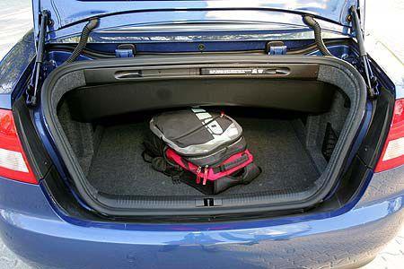Platz für 315 Liter Volumen im A4-Kofferraum.