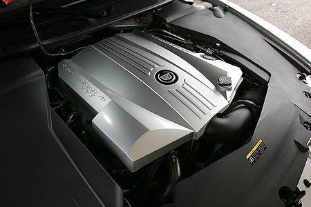 Der 4,6-Liter große V8 genehmigte sich im Mittel rund 15,7 Liter.