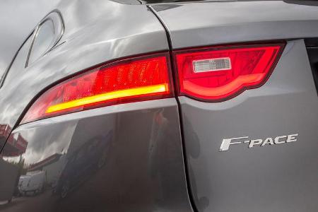 Jaguar F-Pace 30d, Typenbezeichnung