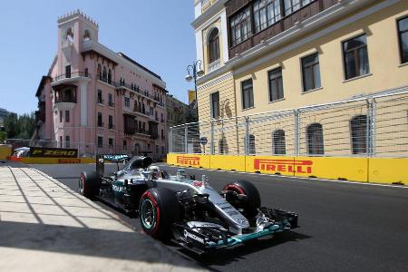 Lewis Hamilton - Mercedes - Formel 1 - GP Aserbaidschan - Baku - 18. Juni 2016