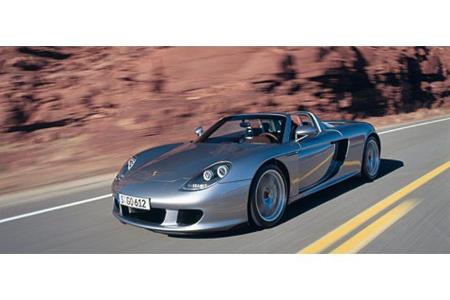 Limited Edition: Gut tausend Käufer können ab Ende 2003 den Porsche Carrera GT ihr Eigen nennen.