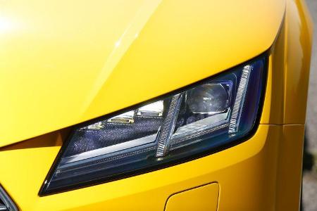 Audi TTS Coupé, Frontscheinwerfer